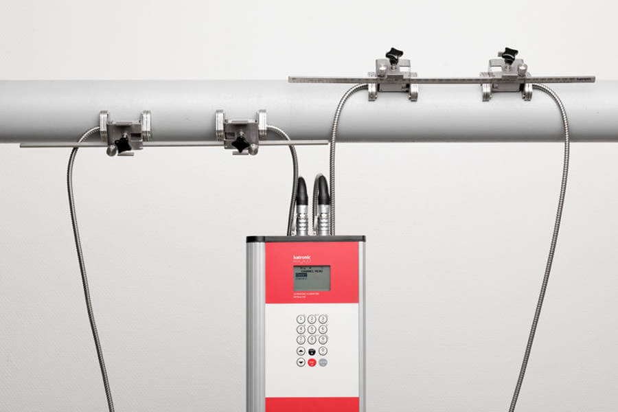 Accurate flow measurements with dual-channel ultrasonic flowmeter