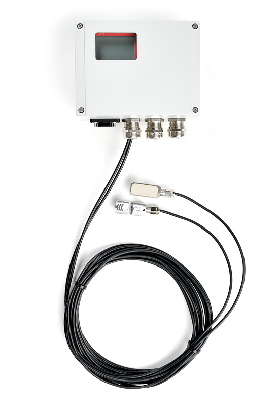 The ultrasonic flow meter KATflow 100 was the ideal solution for the high pressures in the cooling circuit. The compact clamp-on ultrasonic flow transmitter for permanent flow measurements.